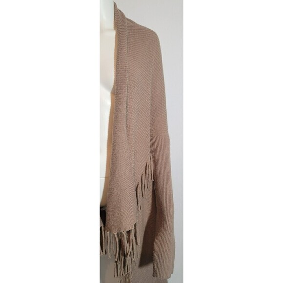 Umgee Oversized Fringe Sweater - Size S - Picture 5 of 9